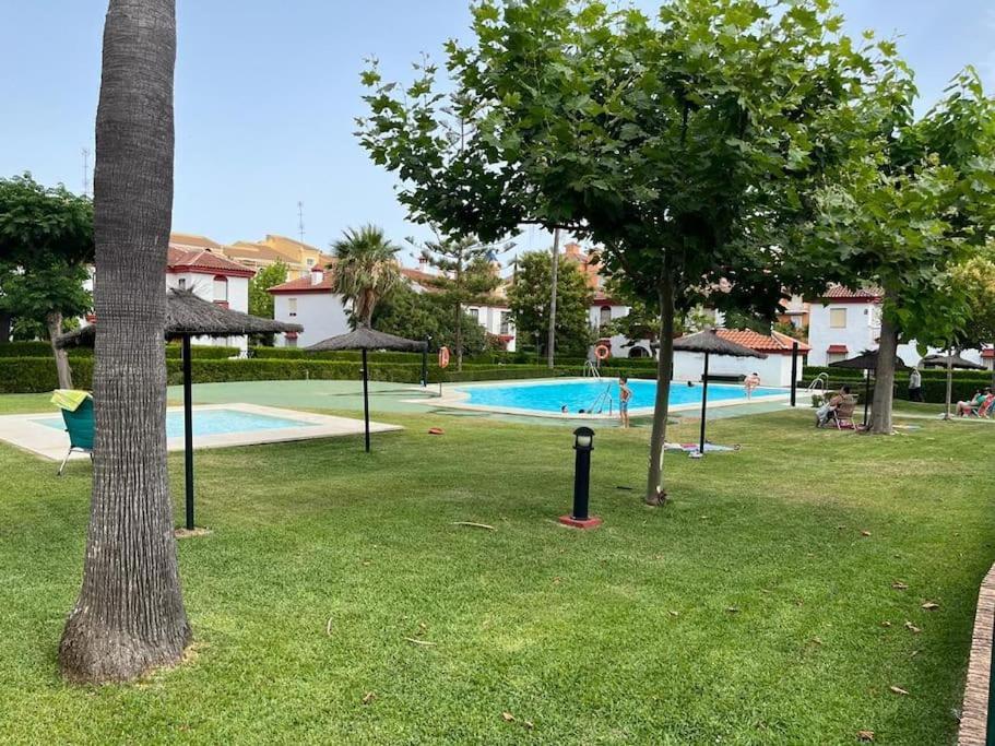 Precioso Apartamento Con Ubicacion Perfecta En Playa Islantilla Exteriör bild